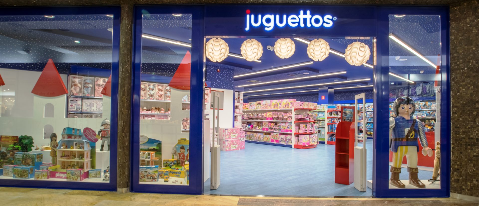 Carmila | El Centro Comercial Los Patios alcanza el 95% de con la llegada de Juguettos
